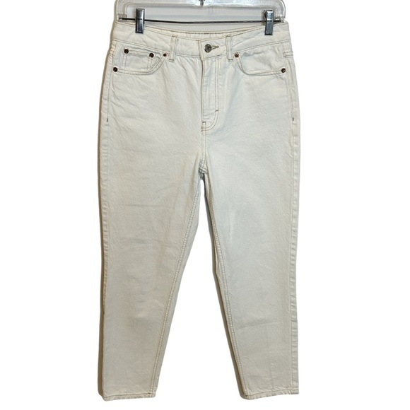 Top Shop | White High Rise Denim 5 pocket, beige stitching Mom Jean Size 28 - Picture 3 of 14